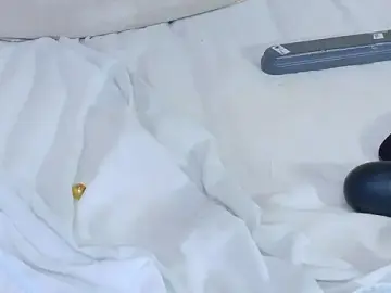 Tiny_sarah1  live sex cam