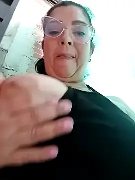 Big_tits69  live sex cam
