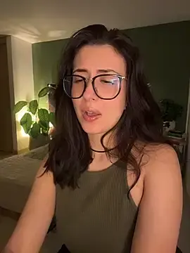 EmaSaenz  live sex cam