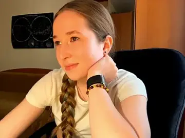 LanaTessori  live sex cam