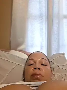 Mzstaywet82  live sex cam