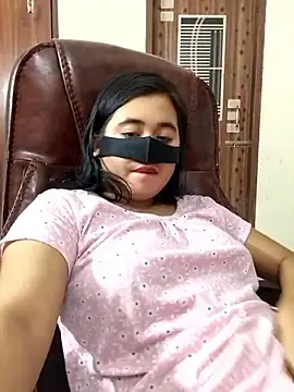 Priya_Thakur-india  live sex cam