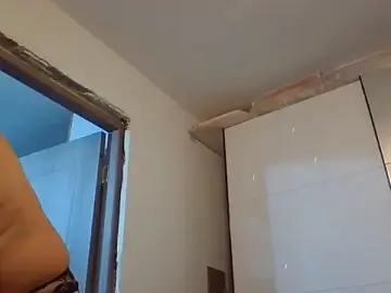 Pysymilf  live sex cam