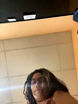 Reynamore  live sex cam