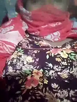 Aunty_sumy  live sex cam