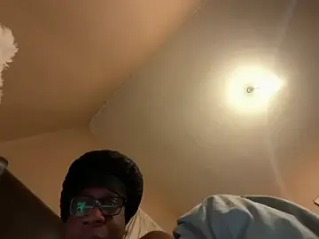 Blacksexybeauty31  live sex cam