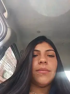 Karolove333  live sex cam