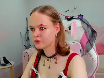 AdaRune  live sex cam