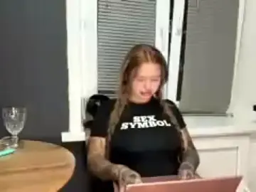 HewingAmulet  live sex cam