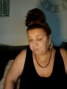 Nova-iswiserx  live sex cam