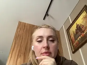 RitaVinyl  live sex cam