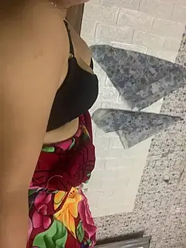 Behan68  live sex cam