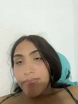 Iamsara_21  live sex cam