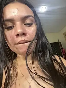 Millena_hot  live sex cam