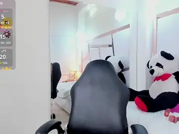 Tatikanyx  live sex cam