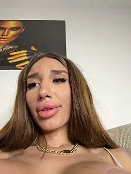BlueEyes_BB  live sex cam
