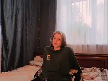 JeneeIckert  live sex cam
