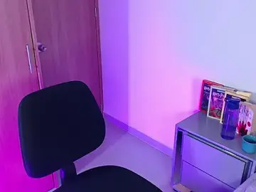Anto_f  live sex cam