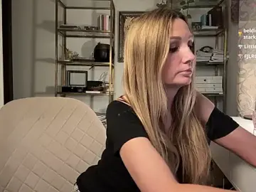 Mistylume  live sex cam