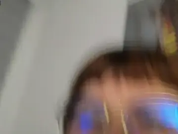Queen_fetish  live sex cam