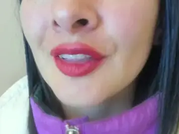 Queen_fetish  live sex cam