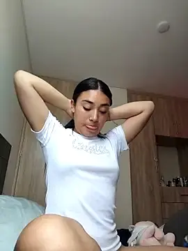 AmberGold-  live sex cam