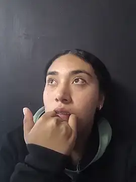 AmberGold-  live sex cam