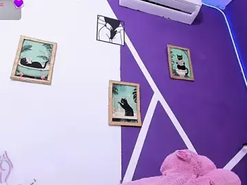 LilitRobins  live sex cam