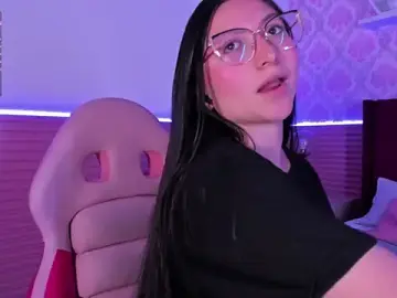 Lucy_Neil_  live sex cam