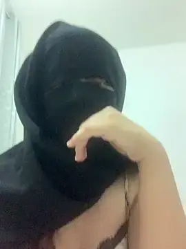Moroccan-kokita  live sex cam