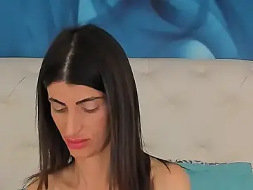 SkinnyDolly  live sex cam
