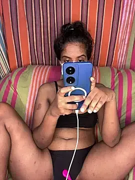 SukiyamaAsia  live sex cam