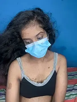 SukiyamaAsia  live sex cam