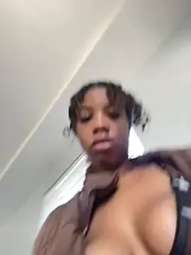 Sexcvamp  live sex cam