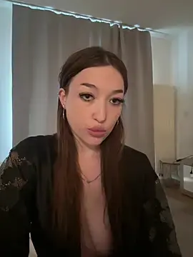 Skyfr  live sex cam