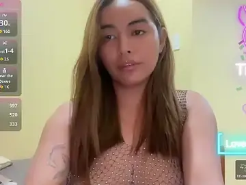 Urasianlady  live sex cam