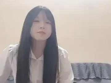 Xiaofang2563  live sex cam