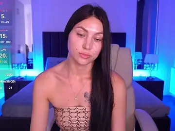 EliseVelour  live sex cam