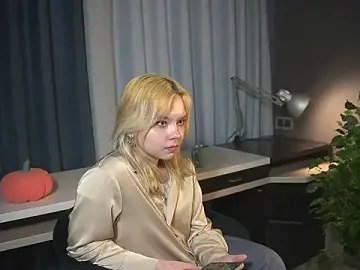 JodyDrees  live sex cam