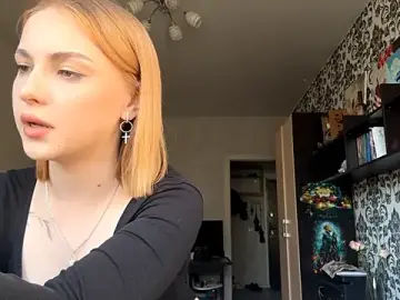 MargotHalo  live sex cam