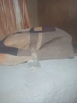 Chocolate-GAGA  live sex cam