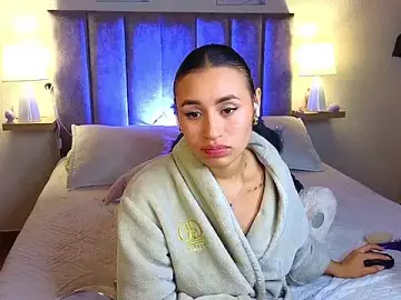 Juliana-mancini  live sex cam