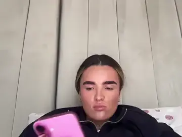 Maisiesmithx  live sex cam