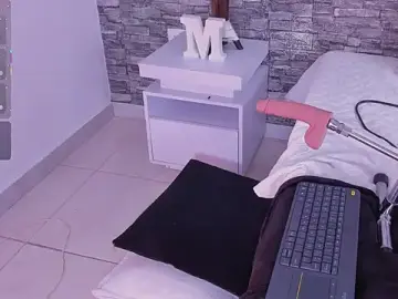 Sabrina_f0xx  live sex cam