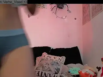 Verho_vlaad  live sex cam