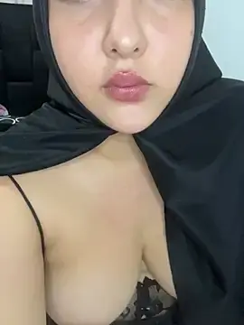 Aisha_Faracc  live sex cam