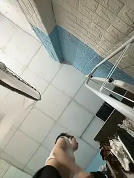 Keyluyn99  live sex cam