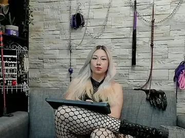 Miss_Kaz  live sex cam