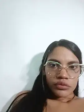 VicktoriaSunshei  live sex cam