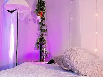 Liccy_hall  live sex cam